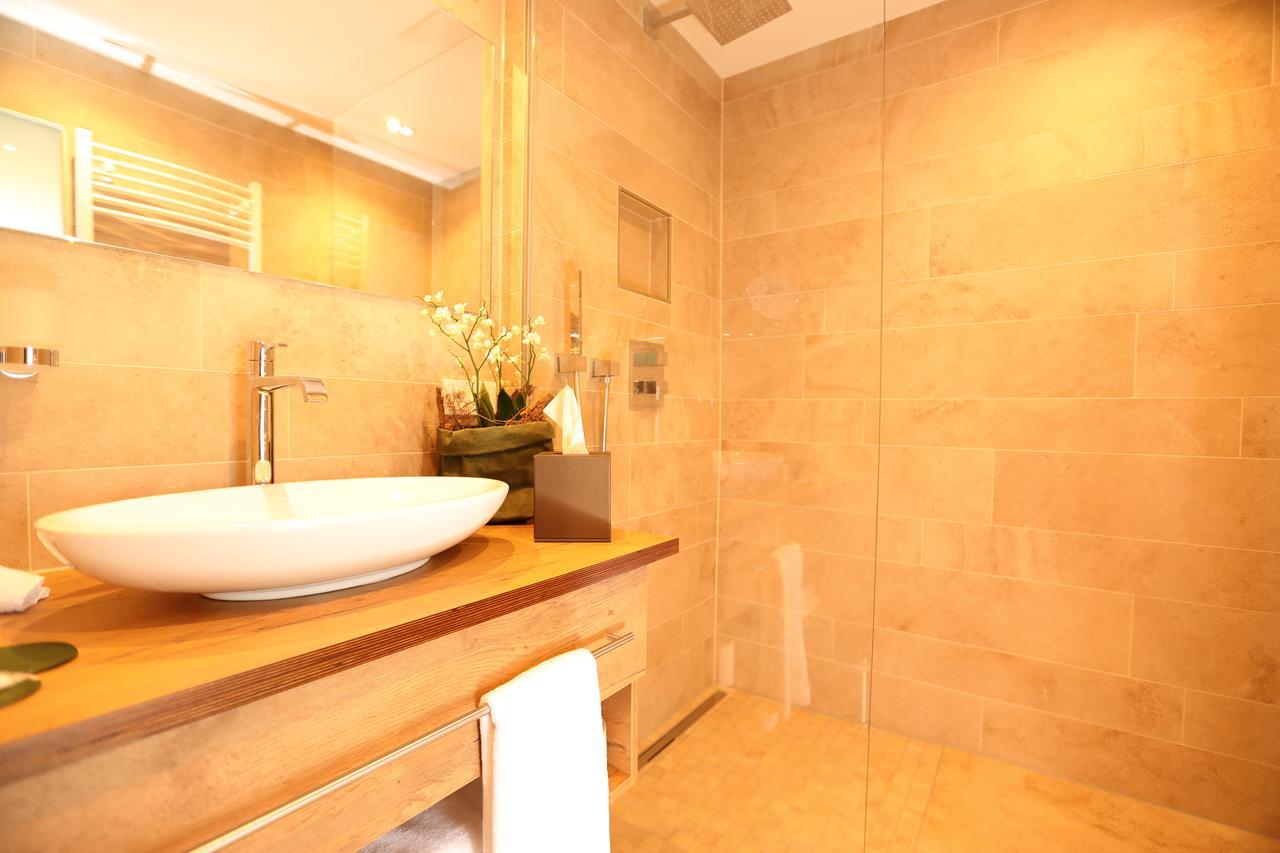Peters Hotel & Spa Хомбург Екстериор снимка