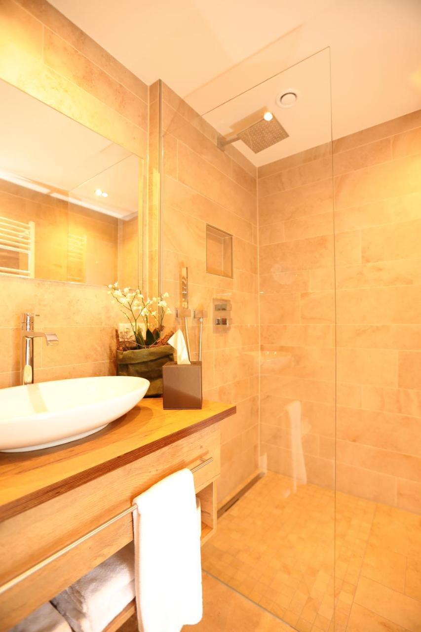 Peters Hotel & Spa Хомбург Екстериор снимка