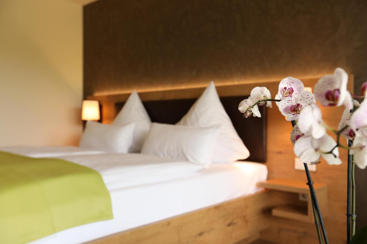 Peters Hotel & Spa Хомбург Екстериор снимка
